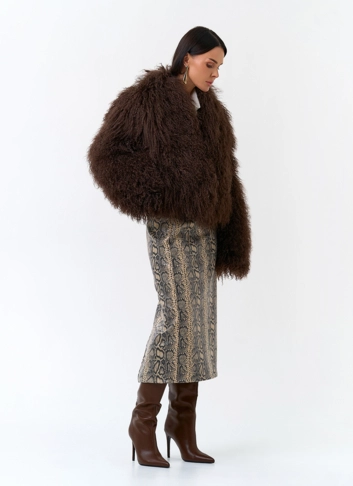 Короткая шуба из ламы