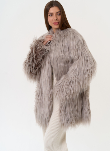 Женская шуба из эко меха с декоративным поясом