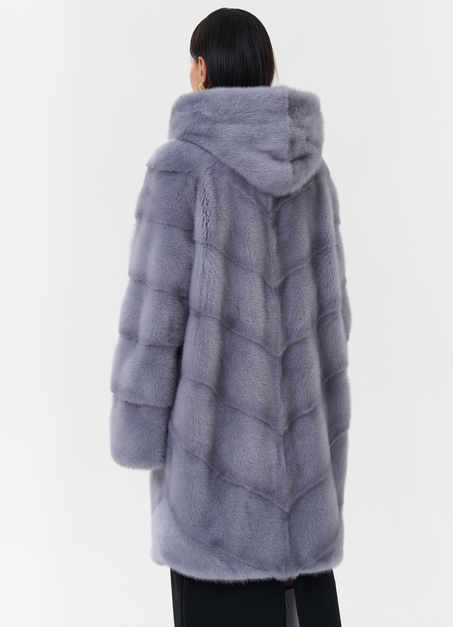 фото Норковая шуба голубого цвета с капюшоном модель № 28982