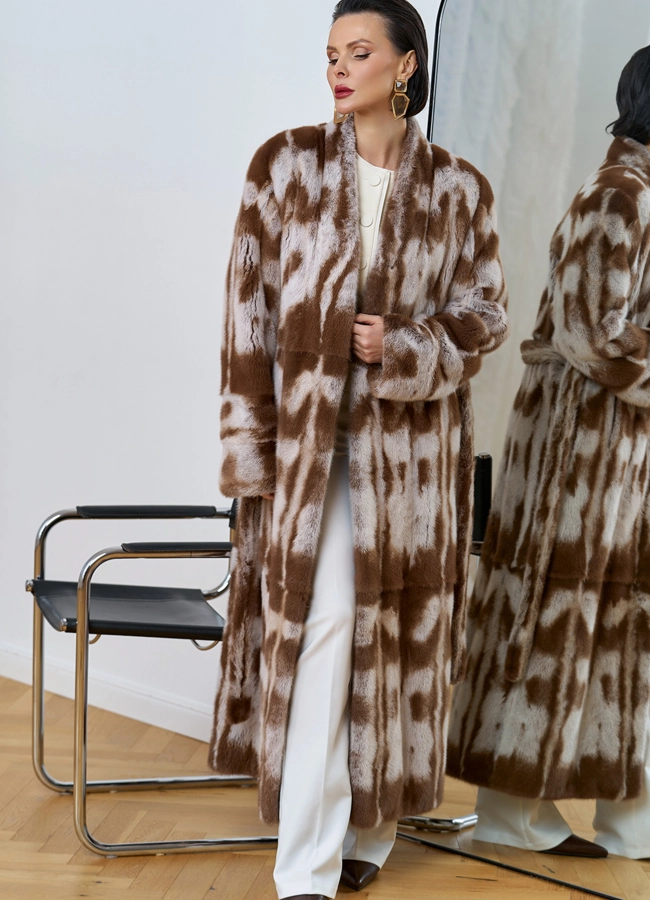 Шуба из норки с анималистичным принтом модель № 31173 в рассрочку