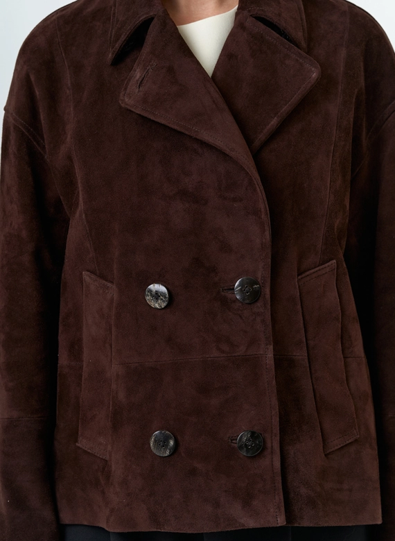 Женская куртка из натуральной замши